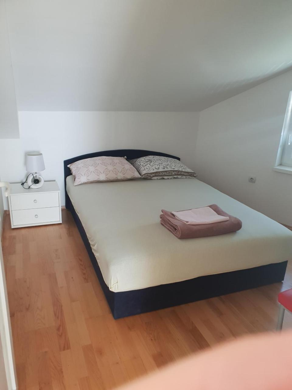 Apartments Diva Novalja Luaran gambar